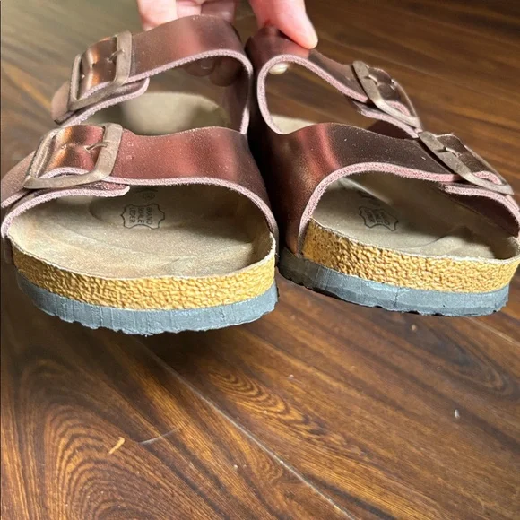 BIRKENSTOCK Arizona Birko-Flor Arizona Metallic Copper( Rose Gold) Sandals - Picture 15 of 17